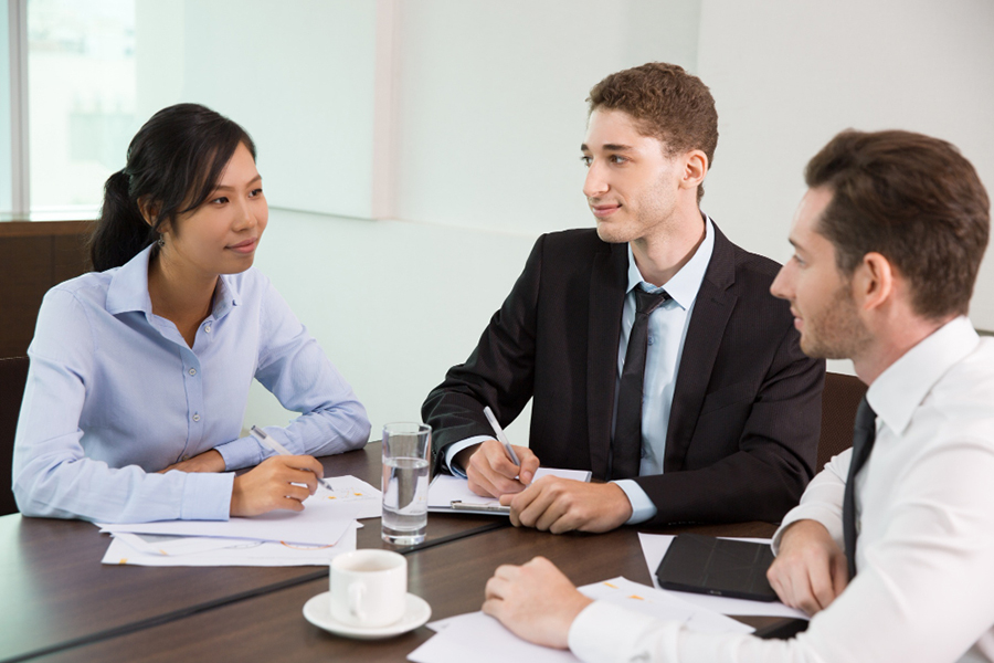 How to Overcome Language Barriers with Translation Services